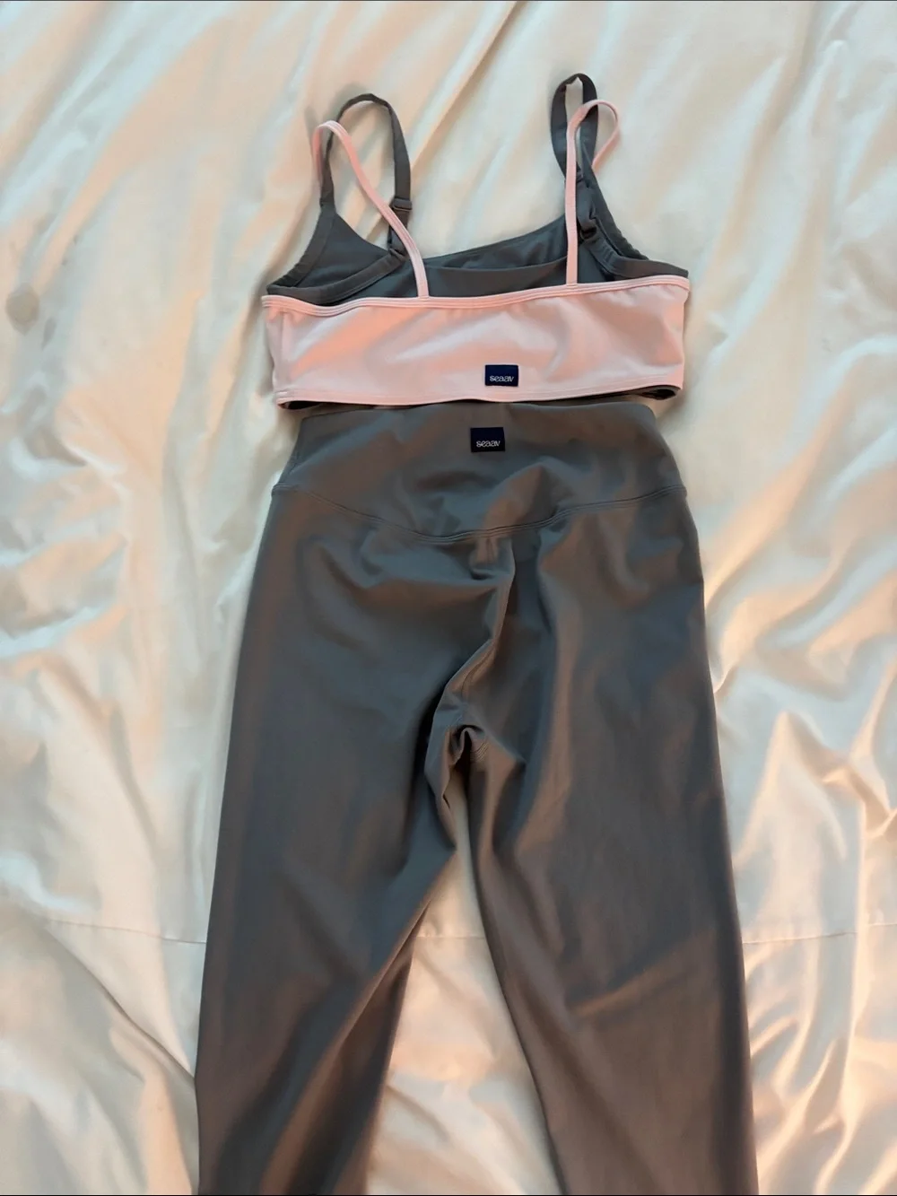Seaav Pink & Gray Athletic Bra and Gray Leggings Set large bra medium leggings